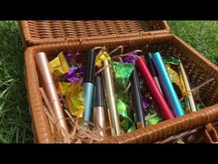 Một chai thủy tinh cao cấp cần một máy bơm kem cao cấp