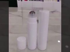 30ml chất khử mùi thơm huyết thanh cuộn trên chai